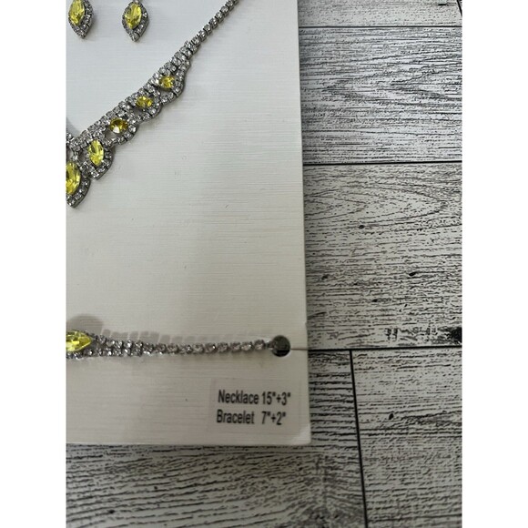 Nicole Miller Necklace Dangle Earrings Bracelet Set Yellow Stone Silver Tone - Picture 4 of 5